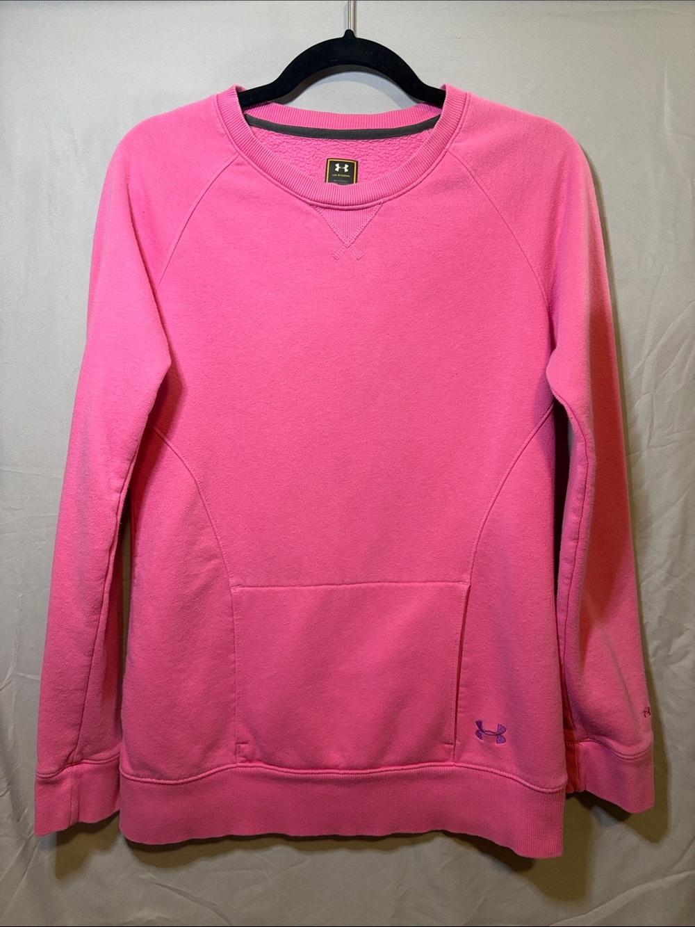 Under Armour Bright Pink Pullover Crewneck Sweatshirt